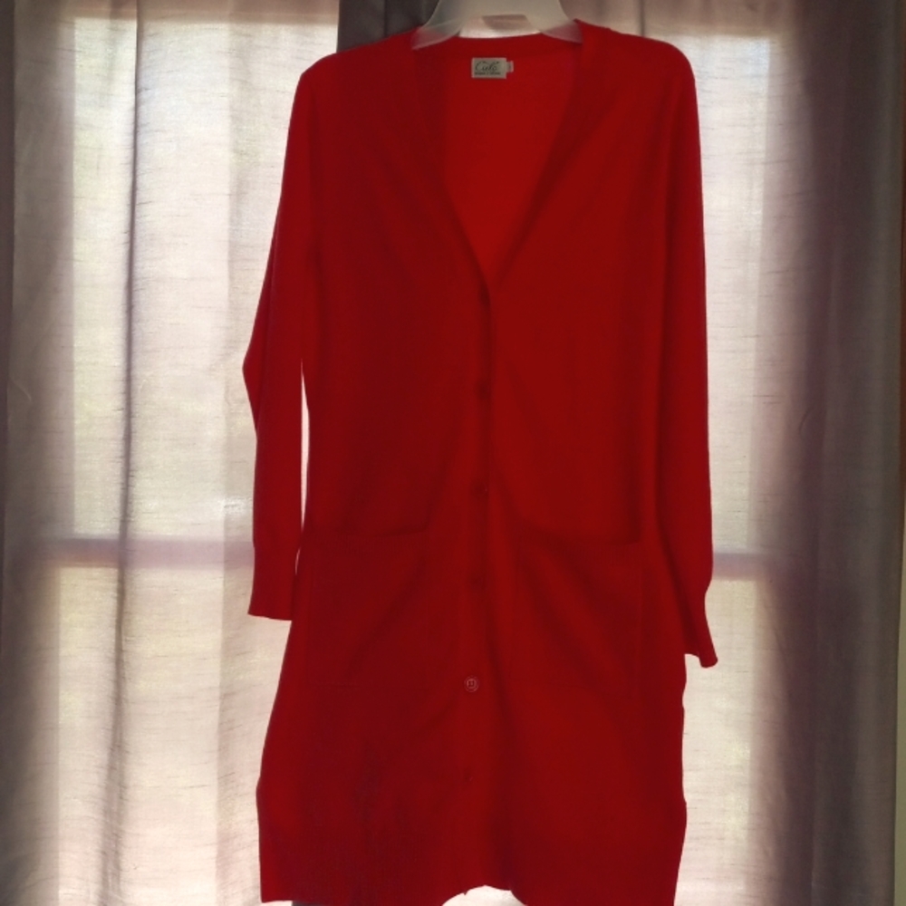CORAL BUTTON CARDIGAN